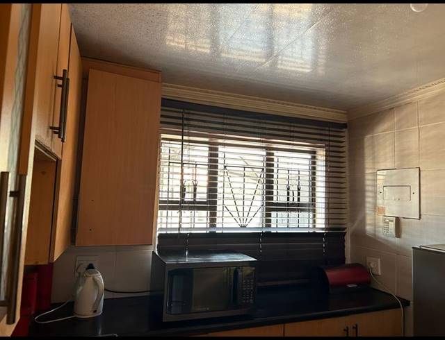 3 BEDROOM HOUSE FOR SALE IN SOSHANGUVE EAST